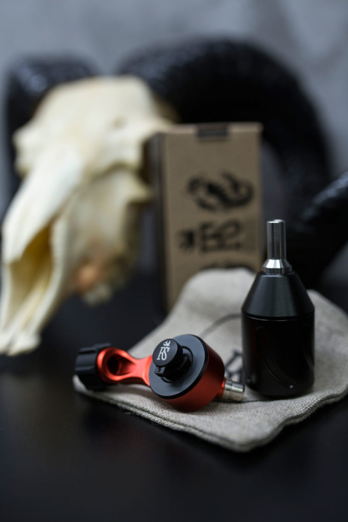 Recensione: Macchina per tatuaggi rotativi Shim di RightStuff 14 RightStuff Shim rotary tattoo machine