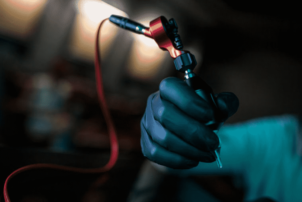 Recensione: Macchina per tatuaggi rotativi Shim di RightStuff 8 https://eadn-wc03-16019892.nxedge.io/cdn/var/folders/_w/dm8q7j3x7szfn7wzkbmy526m0000gn/T/com.microsoft.Word/WebArchiveCopyPasteTempFiles/cnt_17_1.jpg