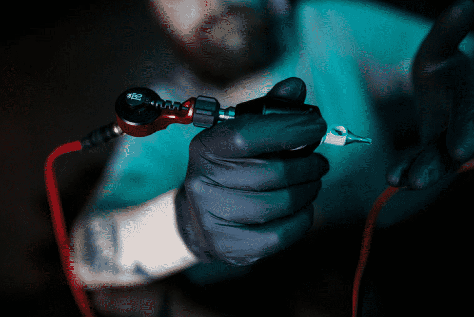 Recensione: Macchina per tatuaggi rotativi Shim di RightStuff 11 https://eadn-wc03-16019892.nxedge.io/cdn/var/folders/_w/dm8q7j3x7szfn7wzkbmy526m0000gn/T/com.microsoft.Word/WebArchiveCopyPasteTempFiles/cnt_28_1.jpg