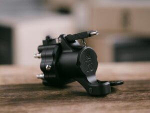 RightStuff Reverse Rotary tattoo machine Direktantrieb rotary tattoomaschine