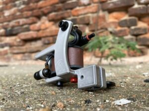 RightStuff MiniDozzer Trueliner coil tattoo machine