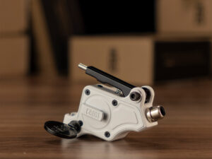 Hybrid tattoo machine RightStuff CROSS