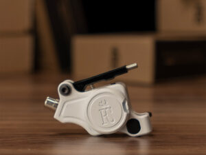 Hybrid tattoo machine RightStuff CROSS