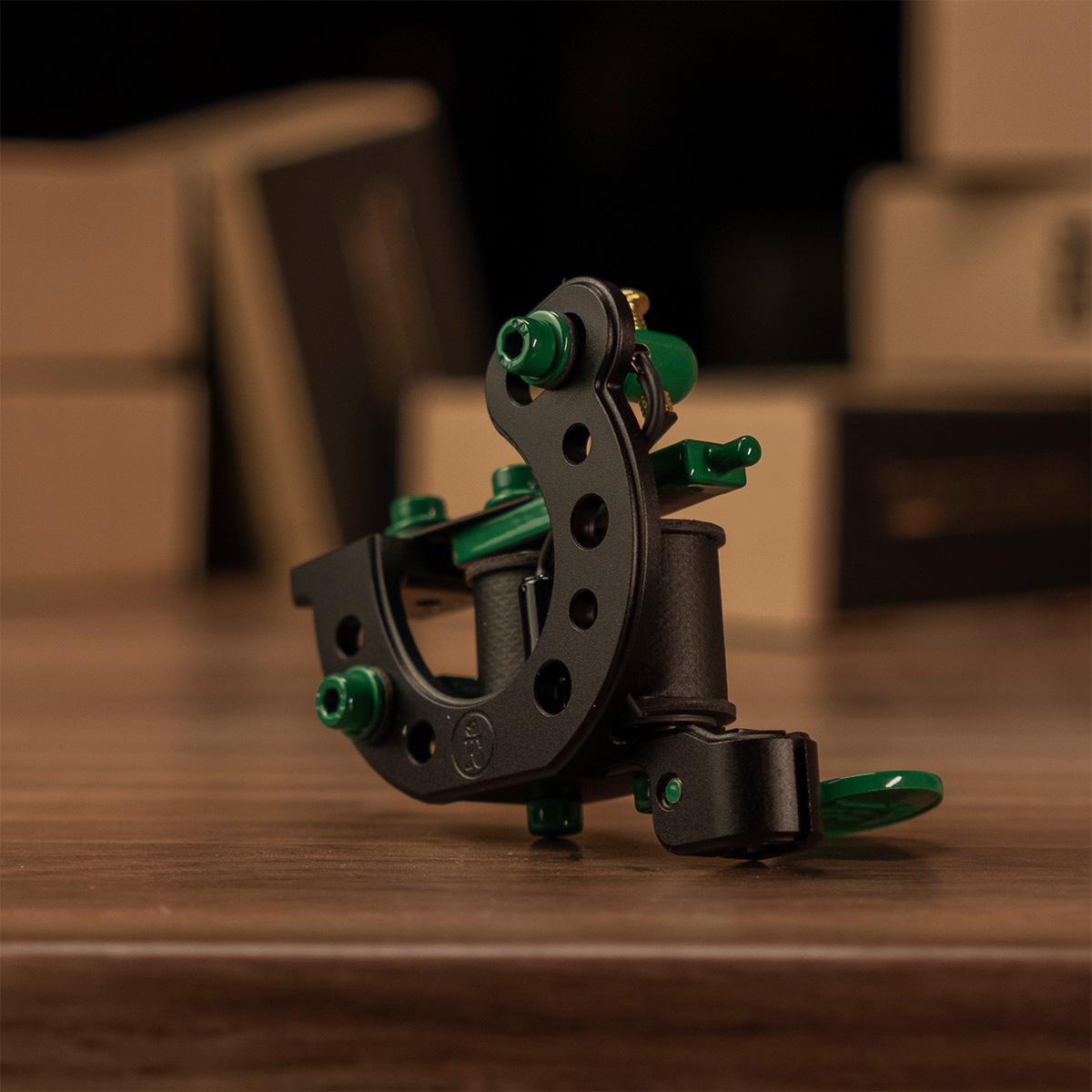 Máquina de Tatuaje LUCKY TrueLiner ALU BLCK/GRN 1 Coil Tattoo machine RightStuff Lucky Trueliner