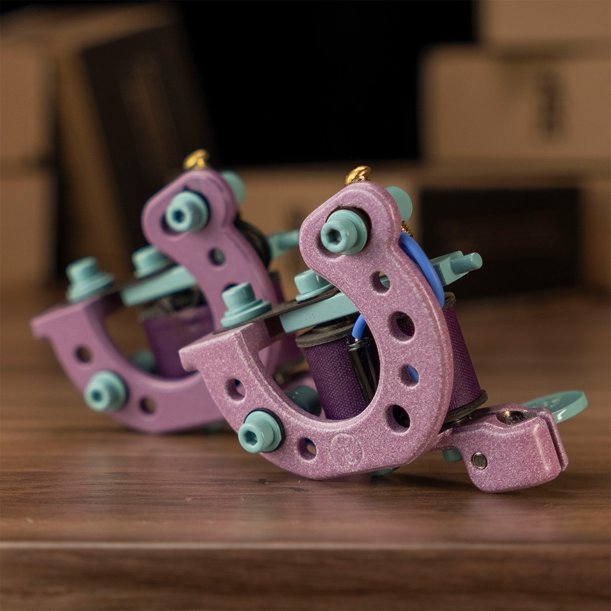 LUCKY TrueLiner PINK/MINT 1 Coil Tattoo machine RightStuff Lucky Trueliner