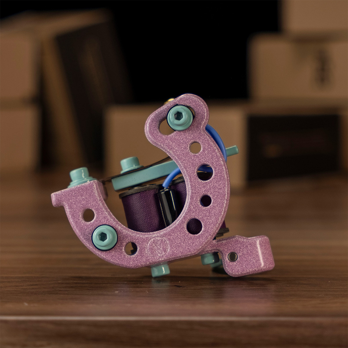 LUCKY TrueLiner PINK/MINT 4 Coil Tattoo machine RightStuff Lucky Trueliner