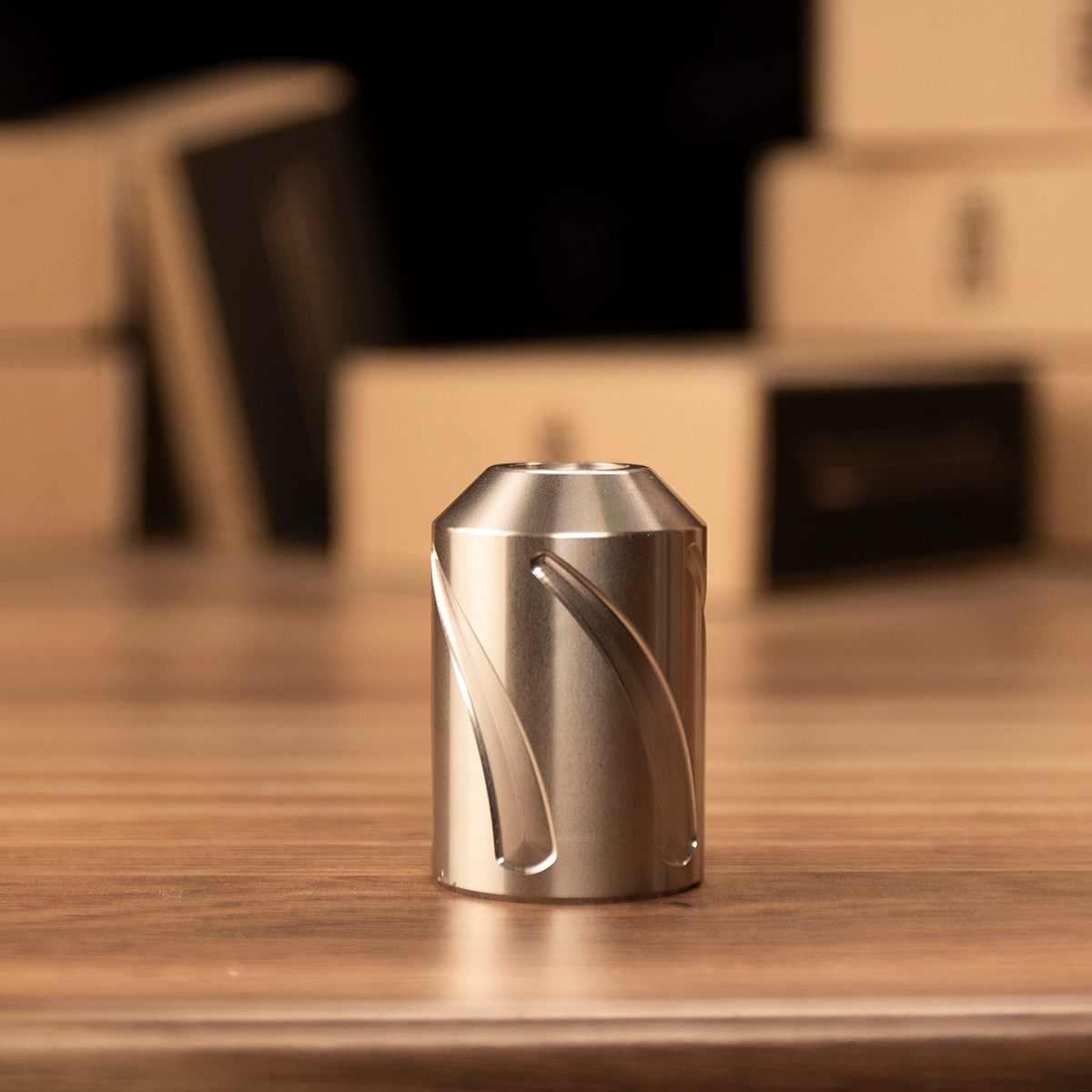 REVO-Edelstahl-Griff 1 REVO Stainless steel Grip